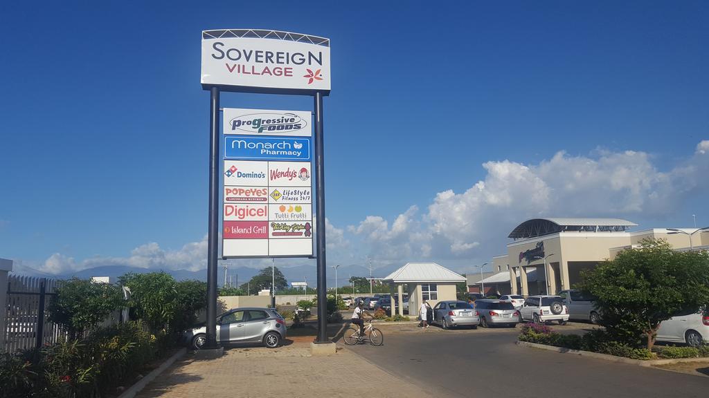 The Oasis I, Portmore Country Club Экстерьер фото