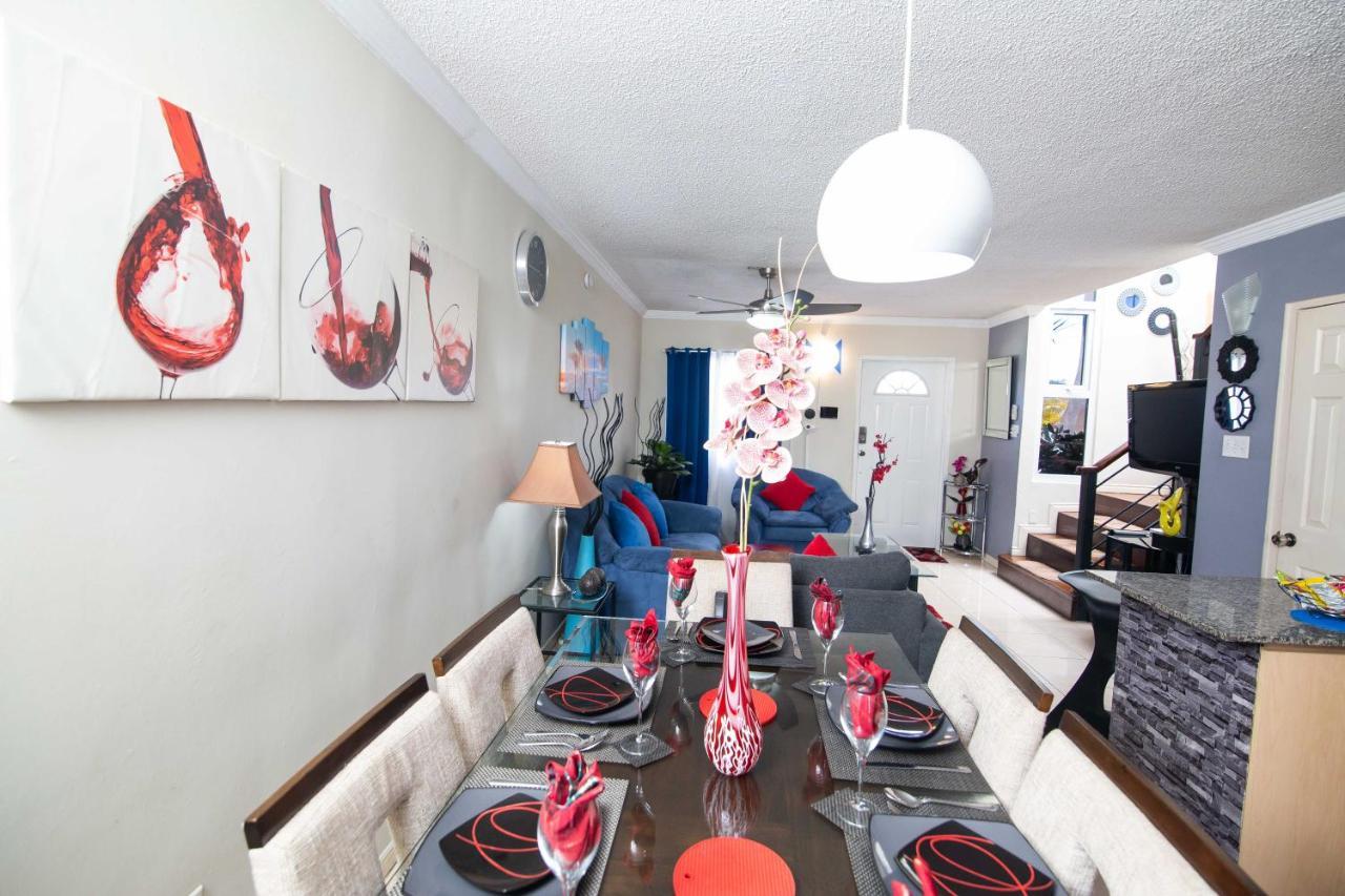 The Oasis I, Portmore Country Club Экстерьер фото