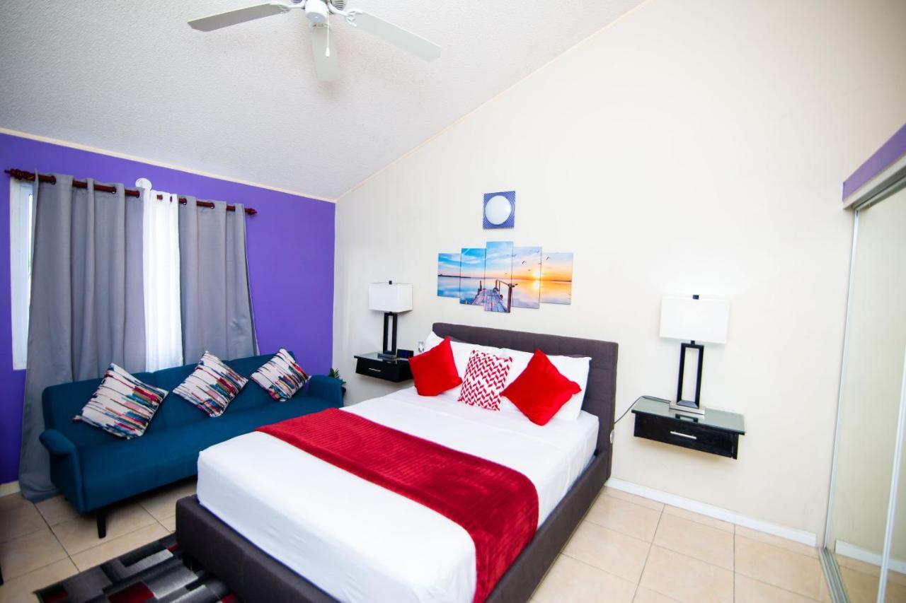 The Oasis I, Portmore Country Club Экстерьер фото