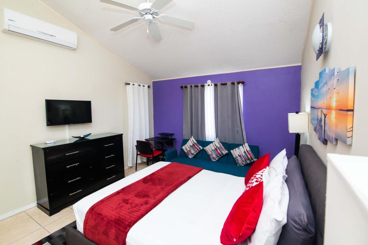 The Oasis I, Portmore Country Club Экстерьер фото