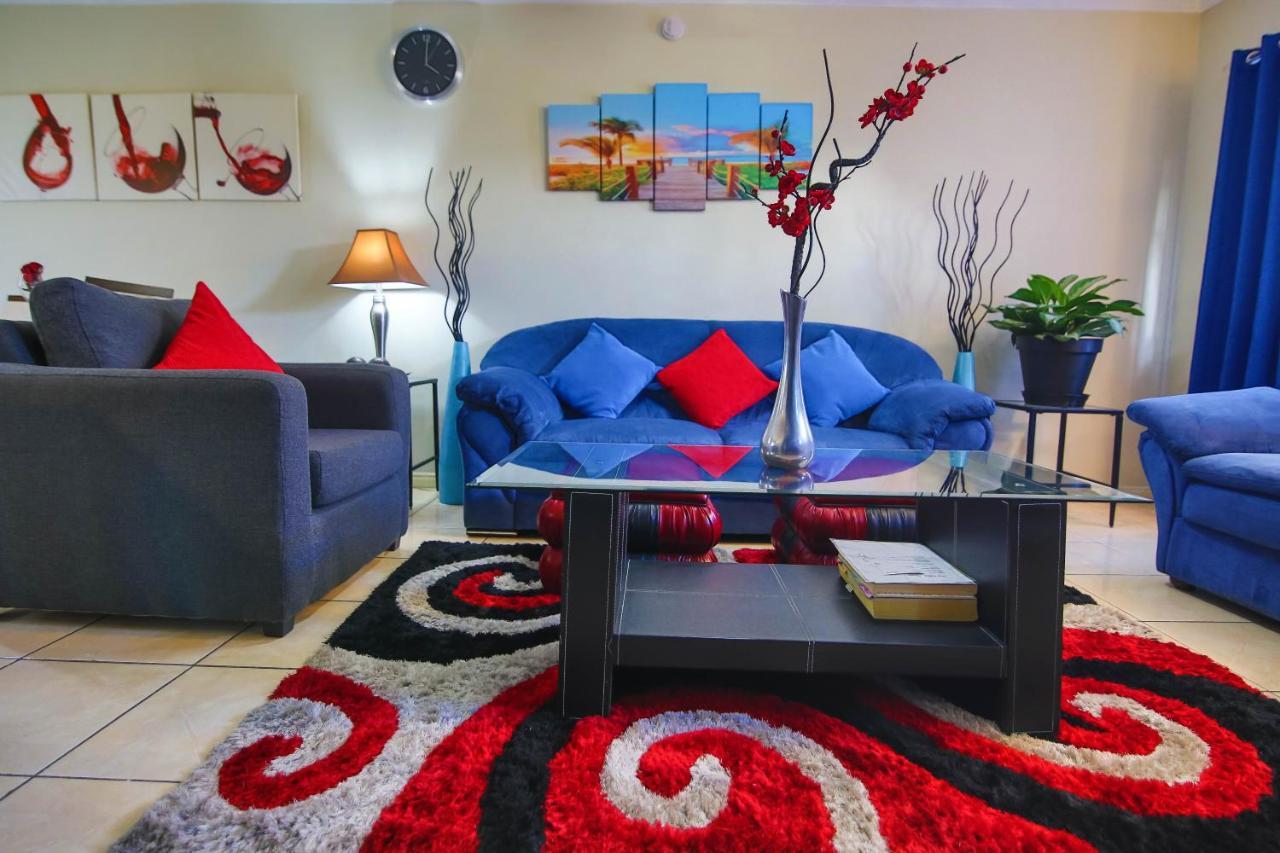 The Oasis I, Portmore Country Club Экстерьер фото