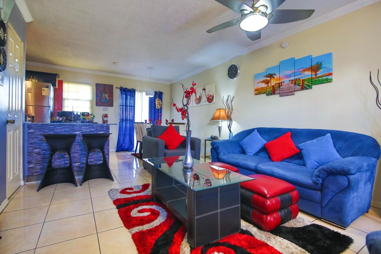 The Oasis I, Portmore Country Club Экстерьер фото